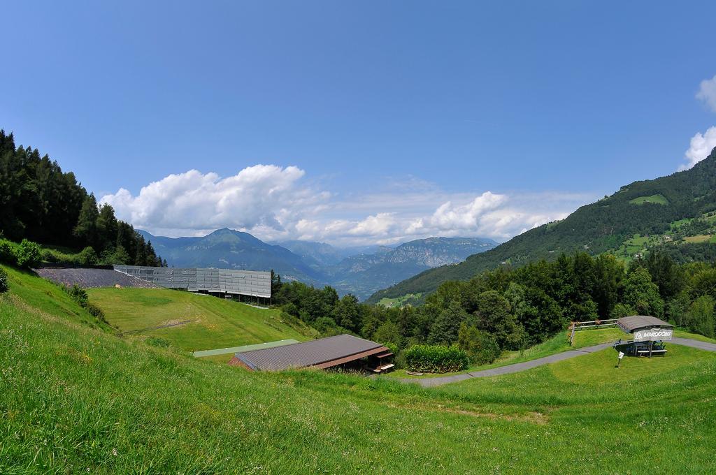 Albergo Legazzuolo Montecampione Artogne Buitenkant foto